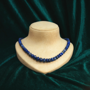 Lapiz Lazuli - Gems necklace