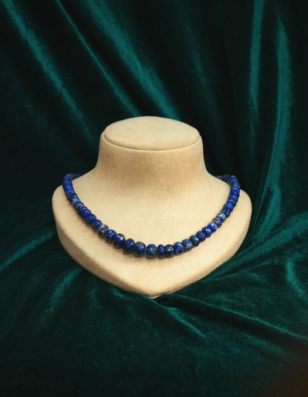 Lapiz Lazuli - Gems necklace